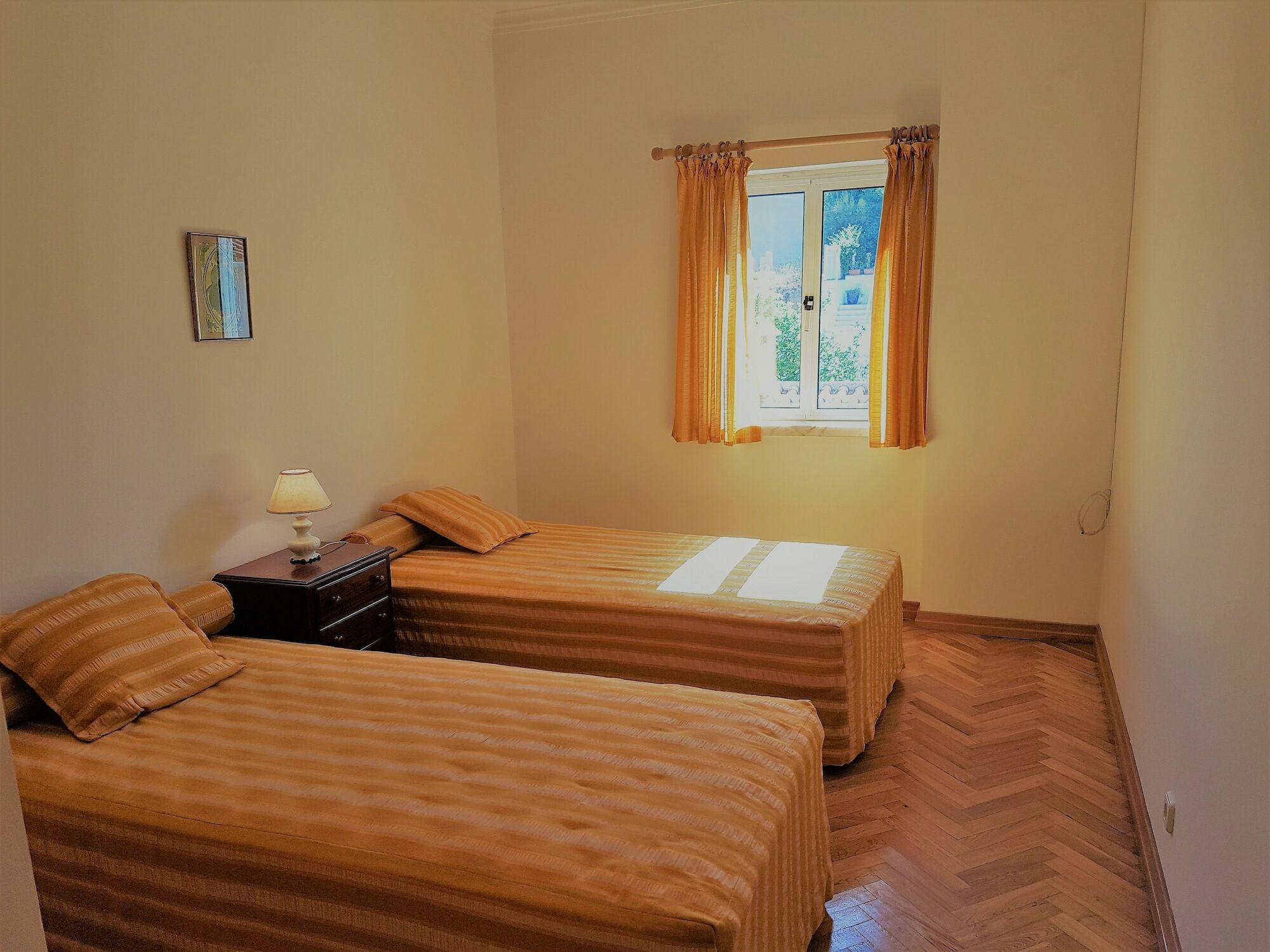 Caparica Quiet Rooms Шарнека Экстерьер фото